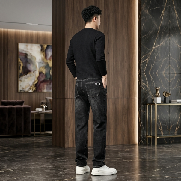 Kairos Relaxed Straight-Leg Jeans in Black Grey – side view, relaxed straight-leg drape
